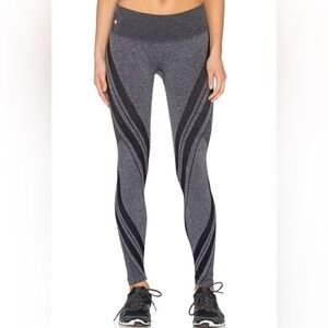 Pure Barre textured legging with angled lines M
